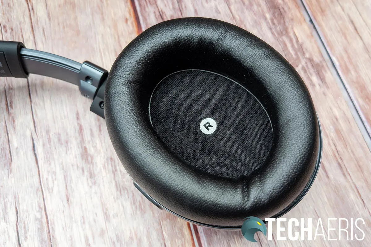 1605254648280050.jpg Audeze-Mobius-review-12_看图王.web.jpg