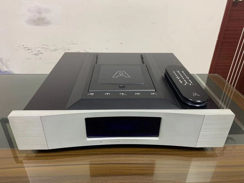 法国 文豪 cd4 签名cd机